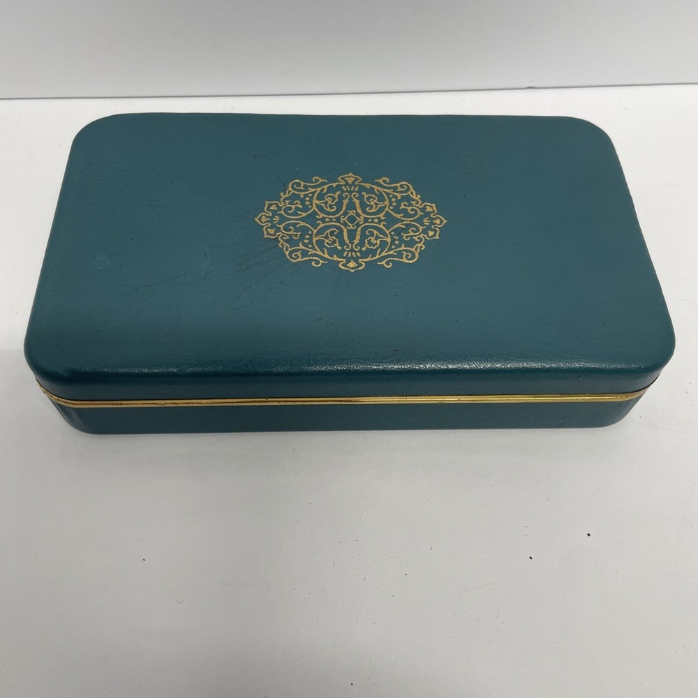 Vintage 1960 Farrington Jewelry Box 7"X4"  Gold Velvet Lining/Green Exterior